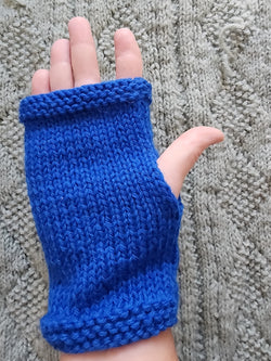 Learn to Knit!  Beginner/Refresher Class - September 22 and 29, 2026 - 6 to 8 pm