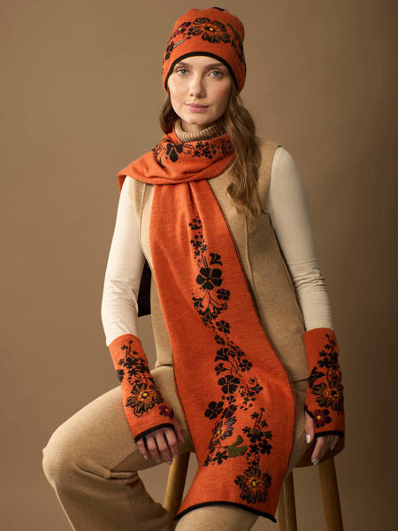 WUAMAN - Alpaca - Julia Alpaca Scarf | Hand Embroidery | Fall