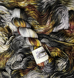 Black Cat Fibers - Void- Essential DK